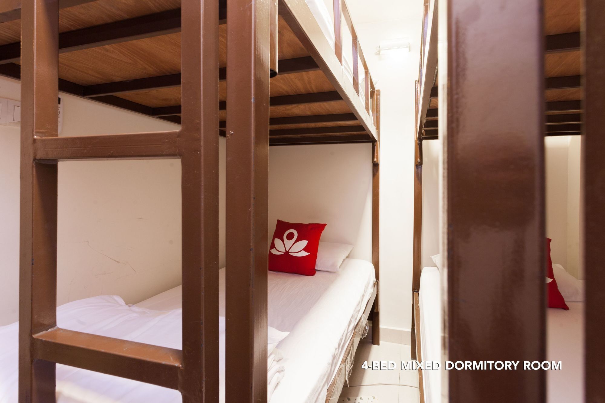 Zen Rooms Basic Bukit Bintang Kuala Lumpur Exterior foto
